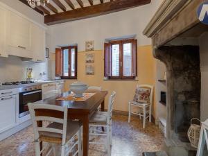 Prodej bytu 2+kk, Cortona, Itálie, 65 m2