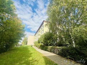 Prodej bytu 3+1, Teplice, Fráni Šrámka, 85 m2