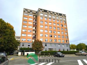 Prodej bytu 3+1, Zruč nad Sázavou, náměstí Míru, 64 m2