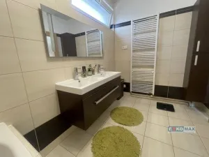 Prodej rodinného domu, Břeclav, Chodská, 240 m2