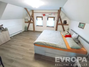 Prodej rodinného domu, Bezvěrov - Chudeč, 180 m2