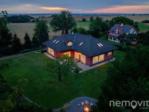 Prodej rodinného domu, Křížkový Újezdec, 412 m2