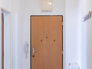 Pronájem bytu 1+kk, Praha - Vysočany, Poděbradská, 38 m2