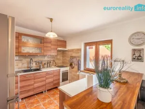 Prodej rodinného domu, Zahrádky, 196 m2