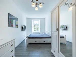 Prodej vícegeneračního domu, Benešov, Masarykovo náměstí, 256 m2