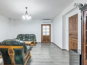 Prodej vícegeneračního domu, Benešov, Masarykovo náměstí, 256 m2