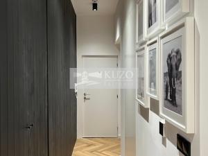 Prodej bytu 2+kk, Karlovy Vary, Sadová, 49 m2