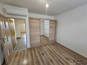 Pronájem bytu 2+kk, Vacenovice, Dřínovec, 50 m2