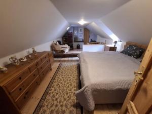 Prodej rodinného domu, Kamenná - Klementice, 214 m2