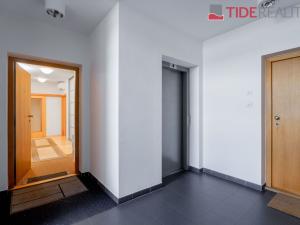 Prodej bytu 4+kk, Praha - Vokovice, Tibetská, 131 m2