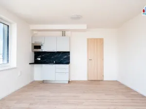 Pronájem bytu 3+kk, Plzeň, Kotkova, 69 m2