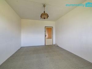 Prodej bytu 3+1, Rotava, Sídliště, 75 m2