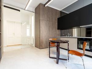 Pronájem bytu 2+1, Praha - Nové Město, Pštrossova, 70 m2