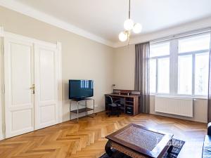 Pronájem bytu 2+1, Praha - Nové Město, Pštrossova, 70 m2