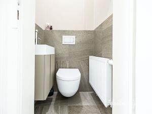 Pronájem bytu 2+1, Praha - Nové Město, Pštrossova, 70 m2