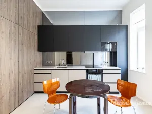 Pronájem bytu 2+1, Praha - Nové Město, Pštrossova, 70 m2