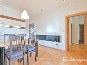 Pronájem bytu 2+1, Brno, Zahradnická, 79 m2