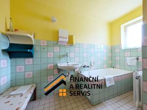 Prodej rodinného domu, Semčice, 221 m2