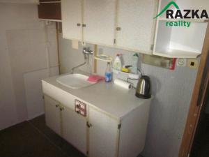 Prodej bytu 1+kk, Jindřichův Hradec, Sídliště Vajgar, 27 m2