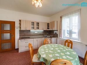 Prodej vícegeneračního domu, Mariánské Lázně, Kubelíkova, 306 m2