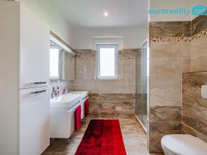 Prodej vícegeneračního domu, Mariánské Lázně, Kubelíkova, 306 m2