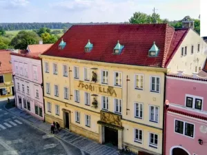 Prodej činžovního domu, Třeboň - Třeboň I, Masarykovo nám., 1250 m2
