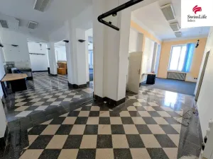 Prodej činžovního domu, Třeboň - Třeboň I, Masarykovo nám., 1250 m2