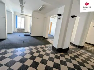 Prodej činžovního domu, Třeboň - Třeboň I, Masarykovo nám., 1250 m2