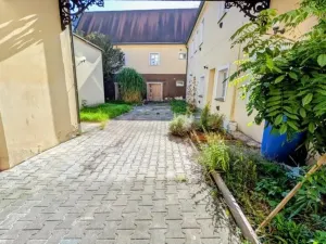 Prodej činžovního domu, Třeboň - Třeboň I, Masarykovo nám., 1250 m2
