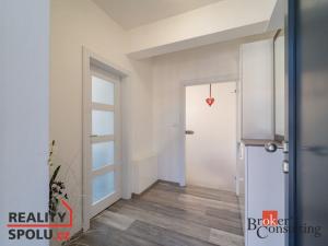 Pronájem bytu 2+kk, Kralupy nad Vltavou, Náměstí G. Karse, 55 m2