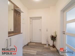 Pronájem bytu 2+kk, Kralupy nad Vltavou, Náměstí G. Karse, 55 m2
