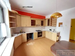 Prodej rodinného domu, Krnov - Pod Bezručovým vrchem, Albrechtická, 300 m2