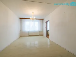 Prodej bytu 2+1, Mariánské Lázně, Za Tratí, 64 m2