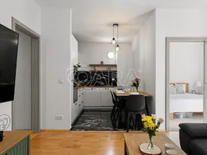 Prodej bytu 3+kk, Vestec, Ve Stromkách, 67 m2