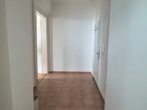 Pronájem bytu 2+1, Praha, Americká, 64 m2