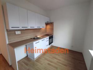 Pronájem bytu 2+1, Karviná - Nové Město, Janského, 50 m2