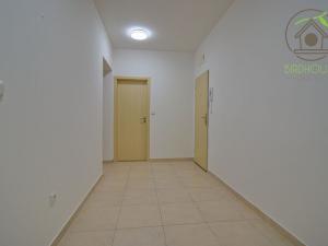 Pronájem bytu 2+kk, Jesenice, Cedrová, 65 m2