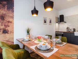 Pronájem bytu 2+kk, Praha - Hloubětín, Laponská, 49 m2