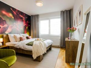 Pronájem bytu 2+kk, Praha - Hloubětín, Laponská, 49 m2