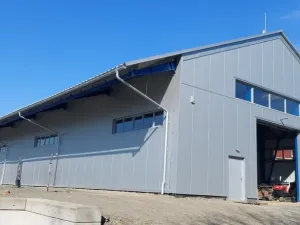 Prodej výrobních prostor, Valašské Meziříčí - Bynina, 820 m2