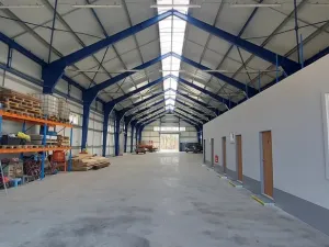 Prodej výrobních prostor, Valašské Meziříčí - Bynina, 820 m2