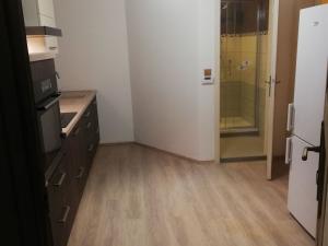 Pronájem bytu 1+1, Mšeno, Mělnická, 36 m2