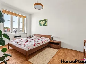 Prodej bytu 2+1, Praha - Strašnice, Kralická, 52 m2