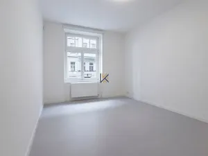 Pronájem kanceláře, Praha - Smíchov, Janáčkovo nábřeží, 100 m2