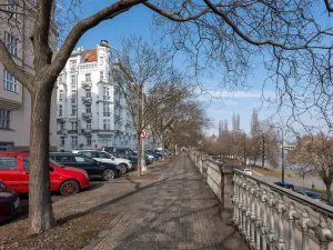 Pronájem kanceláře, Praha - Smíchov, Janáčkovo nábřeží, 100 m2