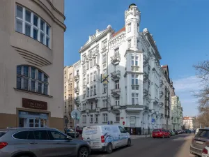 Pronájem kanceláře, Praha - Smíchov, Janáčkovo nábřeží, 100 m2