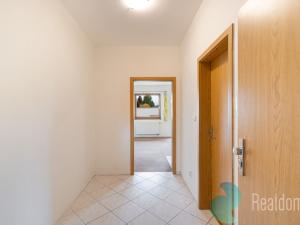 Prodej bytu 1+kk, Praha, Bojínková, 32 m2