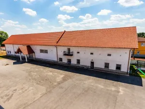 Pronájem bytu 3+1, Úžice, 150 m2