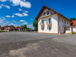 Pronájem bytu 3+1, Úžice, 150 m2