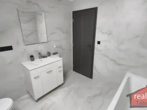 Prodej bytu 2+kk, Nupaky, Nupacká, 60 m2